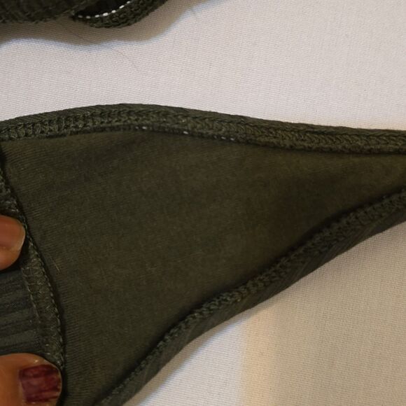 aritzia Wilfred free olive color  bodysuit (tank) small - Picture 6 of 7